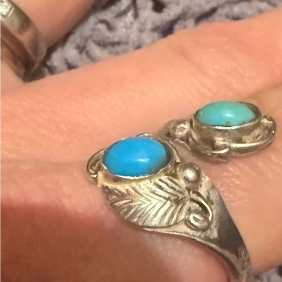 Silver leaf Navajo vintage Turquoise Ring Set - Picture 5 of 5